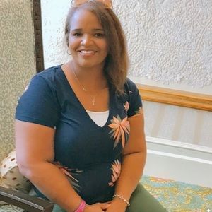 Meet your Posher, Yomika